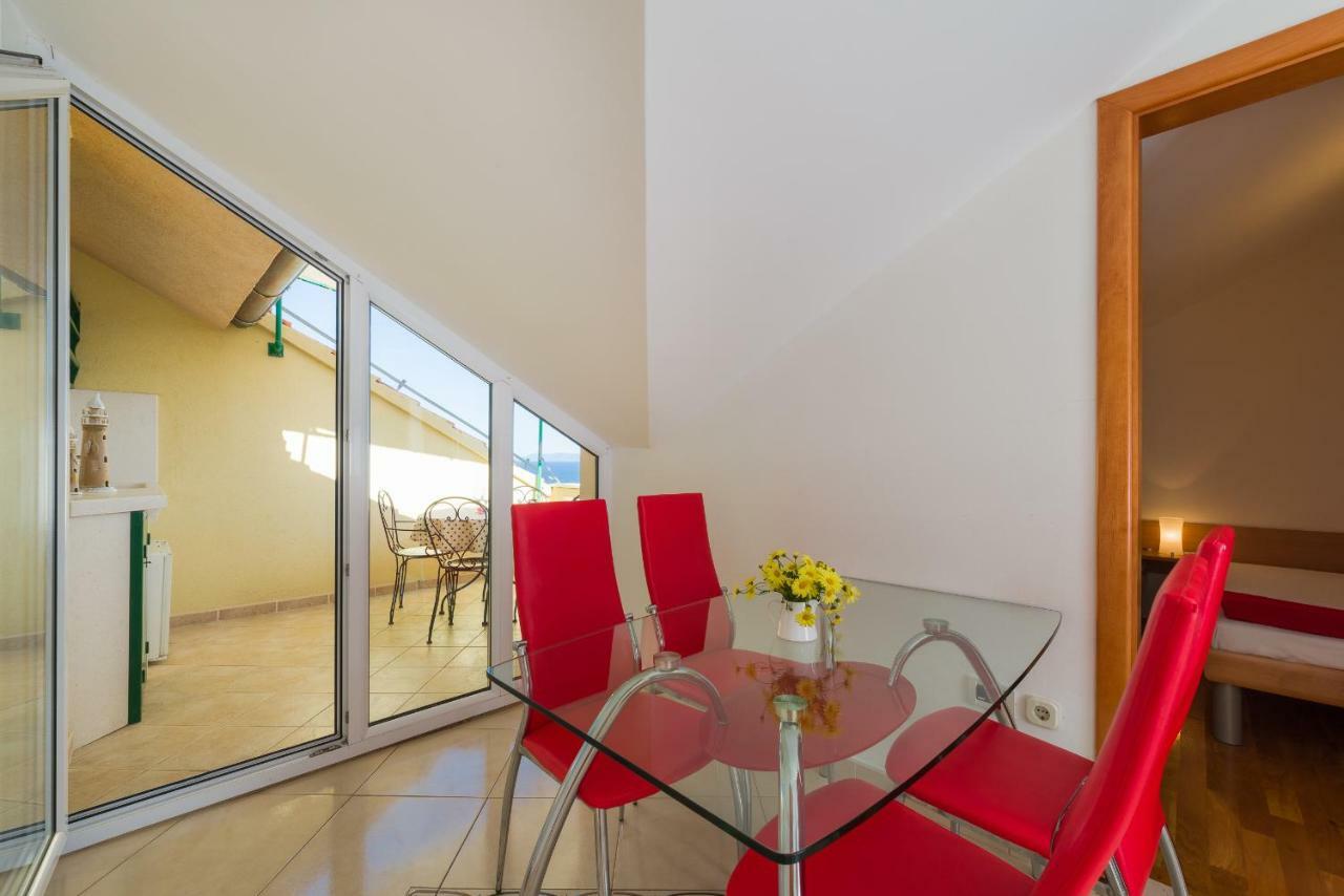 Apartments Villa Vallum Бол Экстерьер фото