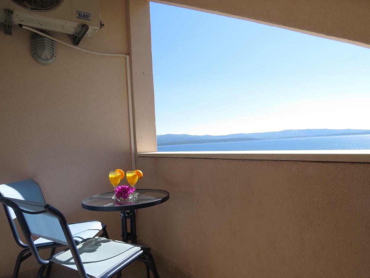 Apartments Villa Vallum Бол Экстерьер фото