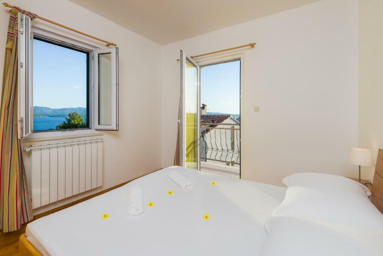 Apartments Villa Vallum Бол Экстерьер фото